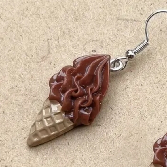 Chocolate Ice cream Earrings - Picture 3 of 5